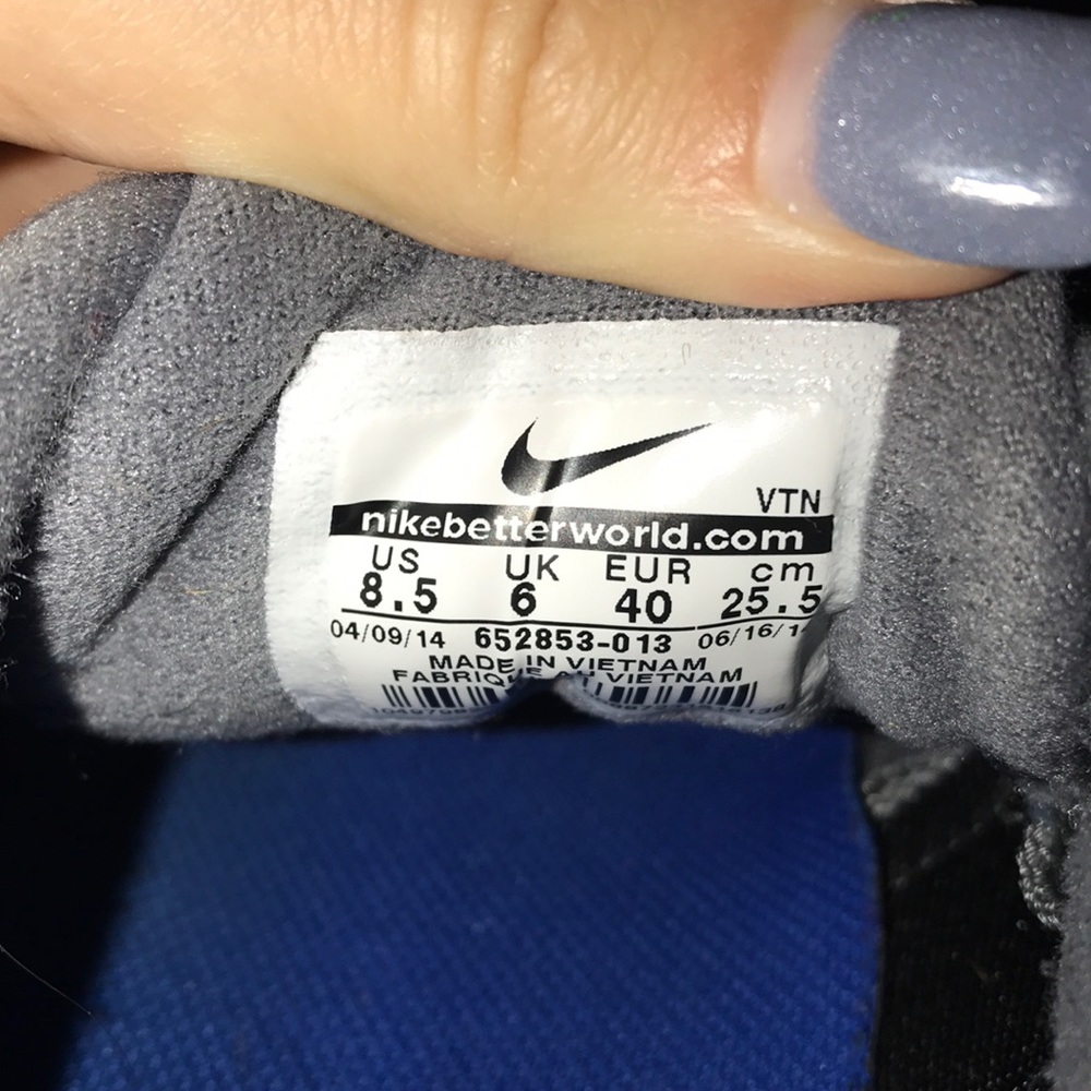 nike - Picture 4 of 4
